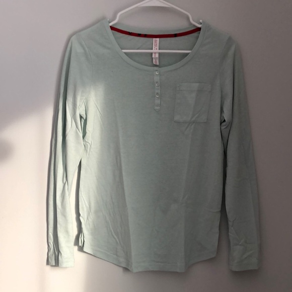 PJ set - Picture 2 of 6